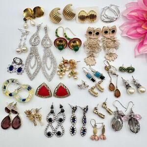 25 Pair Pierced Earring Lot Wearable Vintage To Now Costume Fashion Reseller Lot